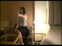 ミニスカ美脚のお姉さんをナンパして車内で