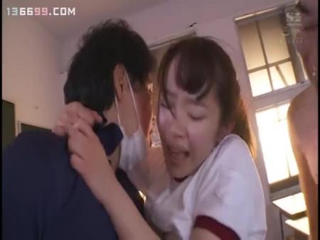 逃げ場のない満員電車で痴漢被害にあいレ●プ地獄へ堕ちる美少女 free on - Ero Video 