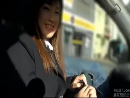 18歳JK制服姿でやってきたギャルJK援交JKパパ活JK生ハメ生中出しOKのロリビッチJKとハメ撮り free on - Ero Video 
