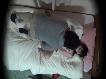 姉と弟の禁断SEX！一部始終を隠し撮り&ハメ撮りまで！ free on - Ero Video 