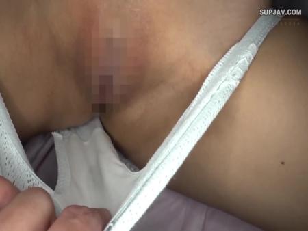 帰宅途中のミニスカ女子校生に中出し痴漢！自宅も特定して潜入昏睡レ●プ！ iQoo free on - Ero Video 